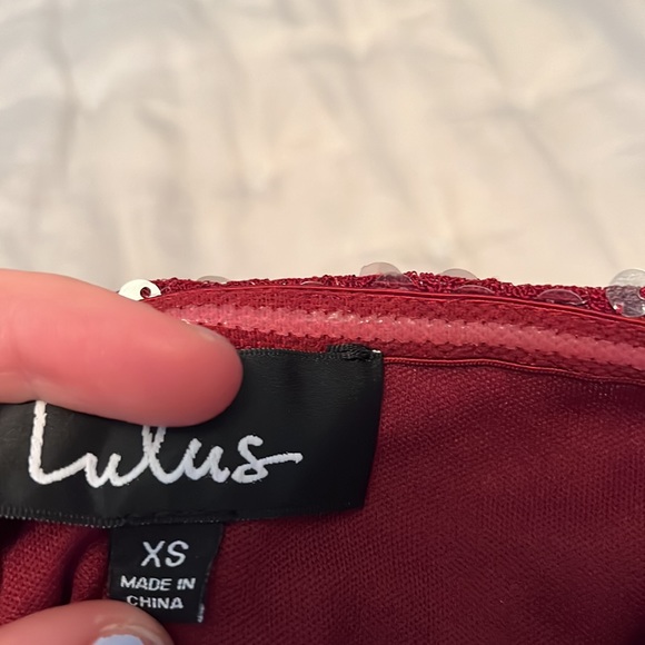 Burgundy Lulus sequin dress - Picture 3 of 4